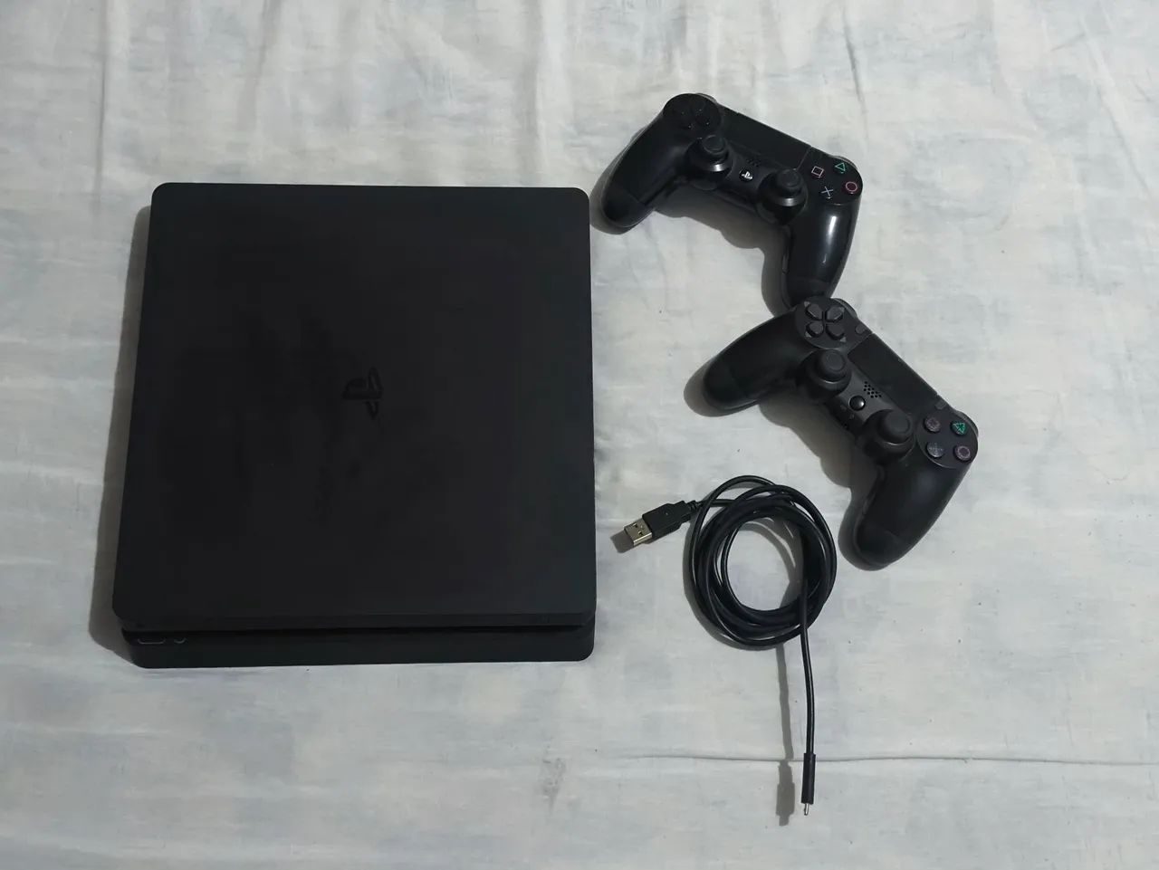 Ps4 slim 1Tb - Foto 3