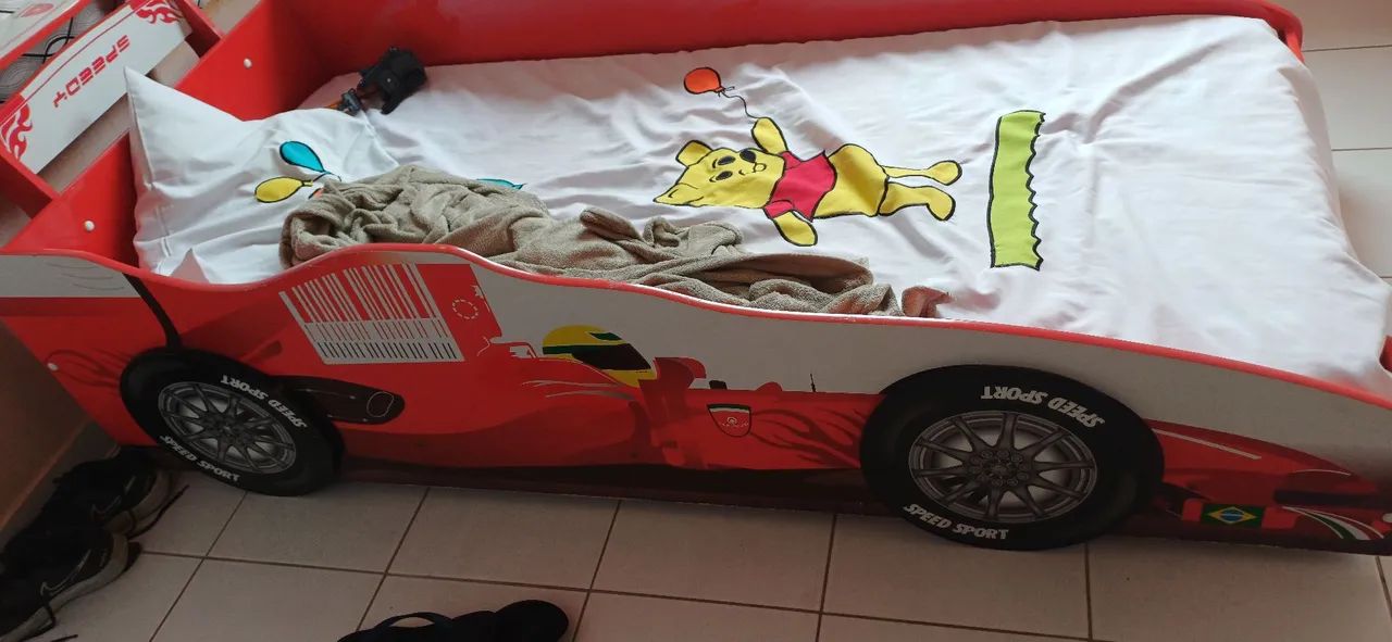 Cama infantil de carro