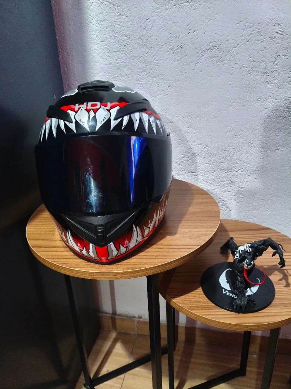 Capacete tamanho 62 