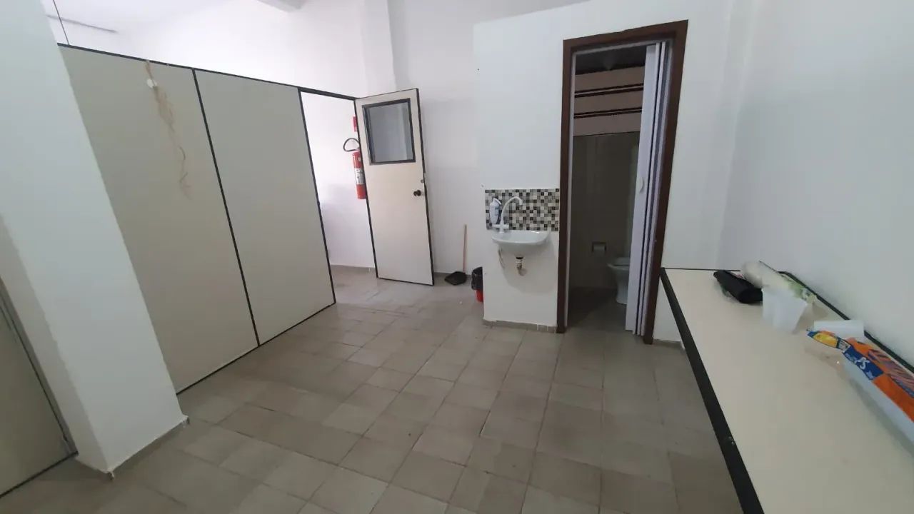 Loja comercial no Santa Terezinha