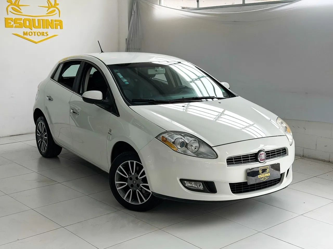 Fiat Bravo Essence Dualogic 1.8 Flex 16V 5P 2013 - Foto 2