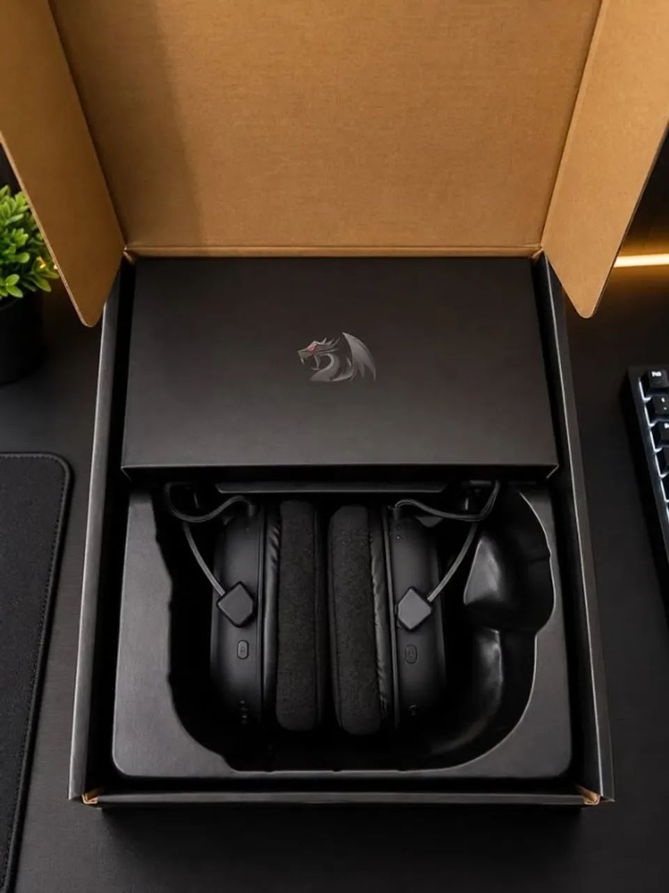Redragon Zeus Pro Wireless - Perfeito Estado - Foto 3