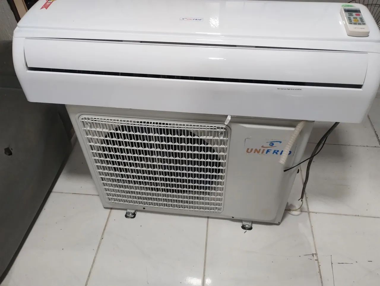 Split 24000btus seminova - Foto 2