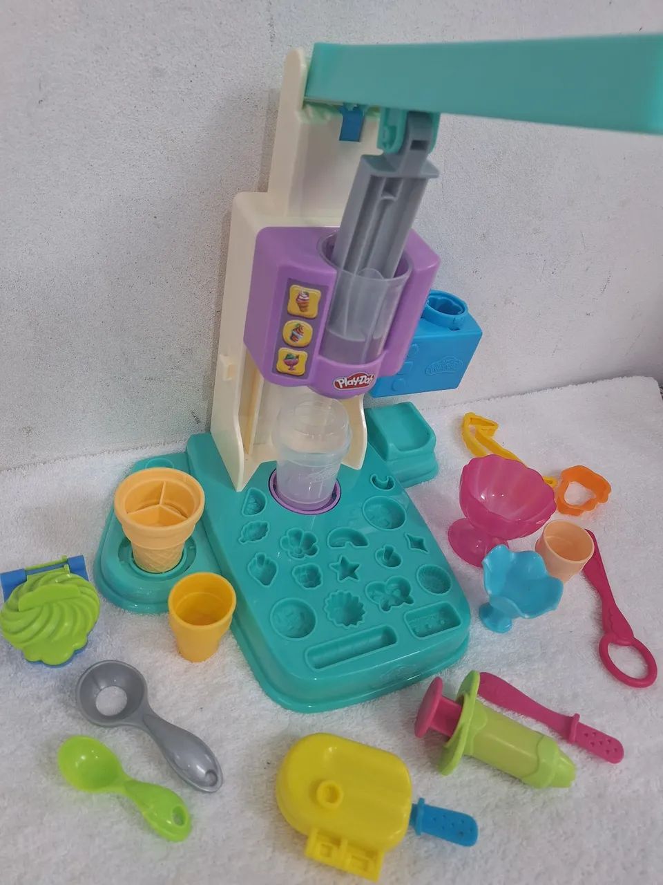Combo sorveteria Playdooh com massinha  - Foto 2