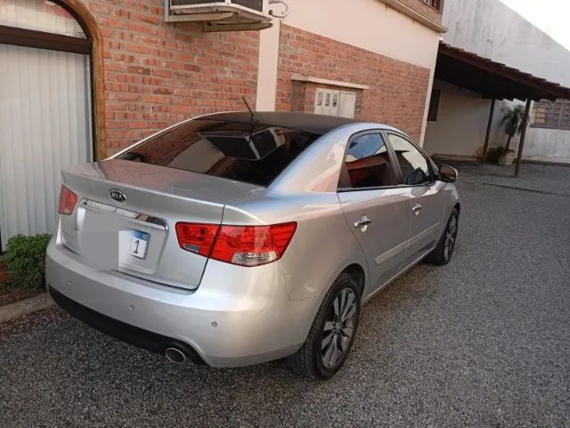 KIA Cerato 1.6 16V AUT. 2012