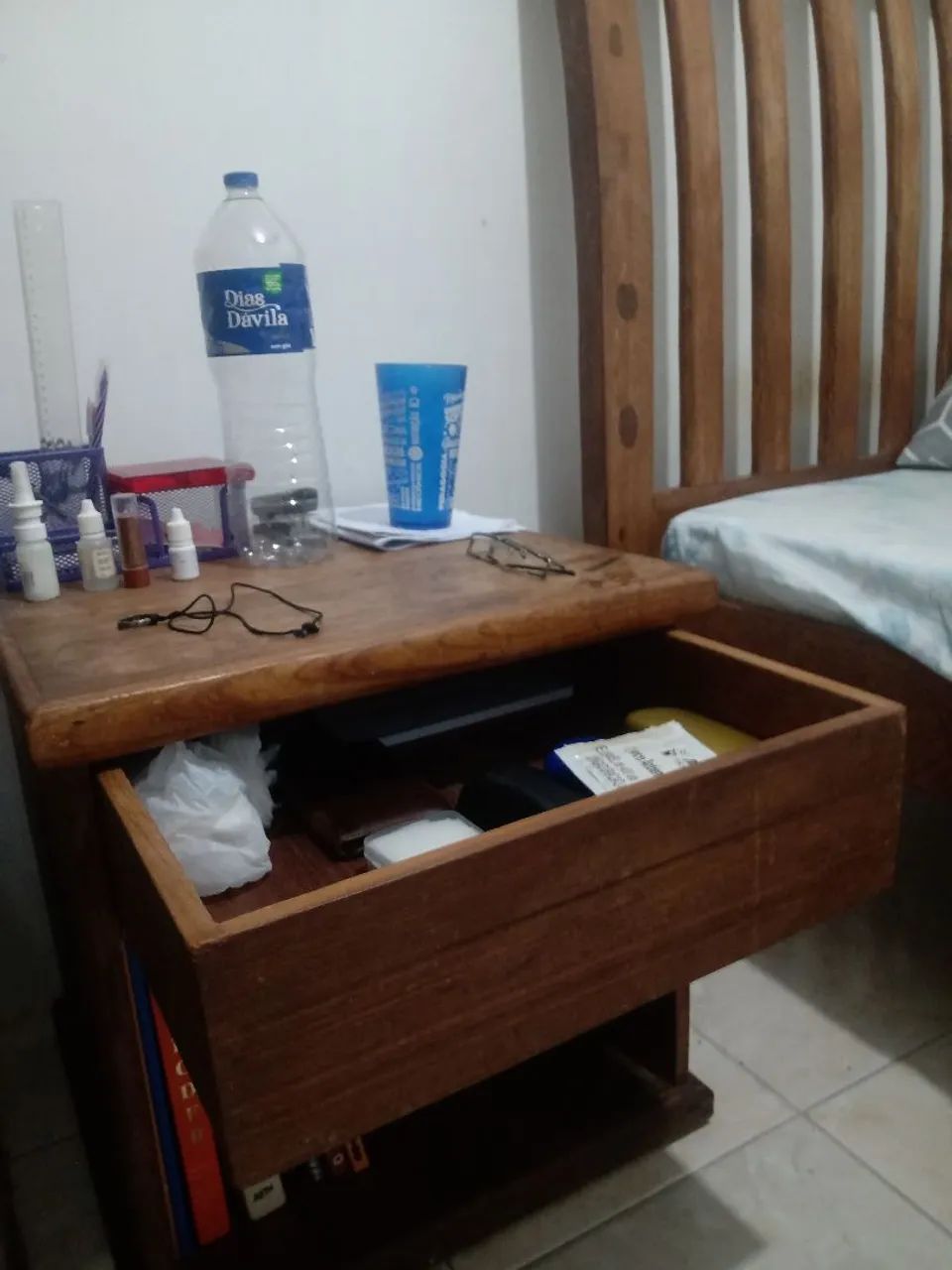Mobilia para cama.