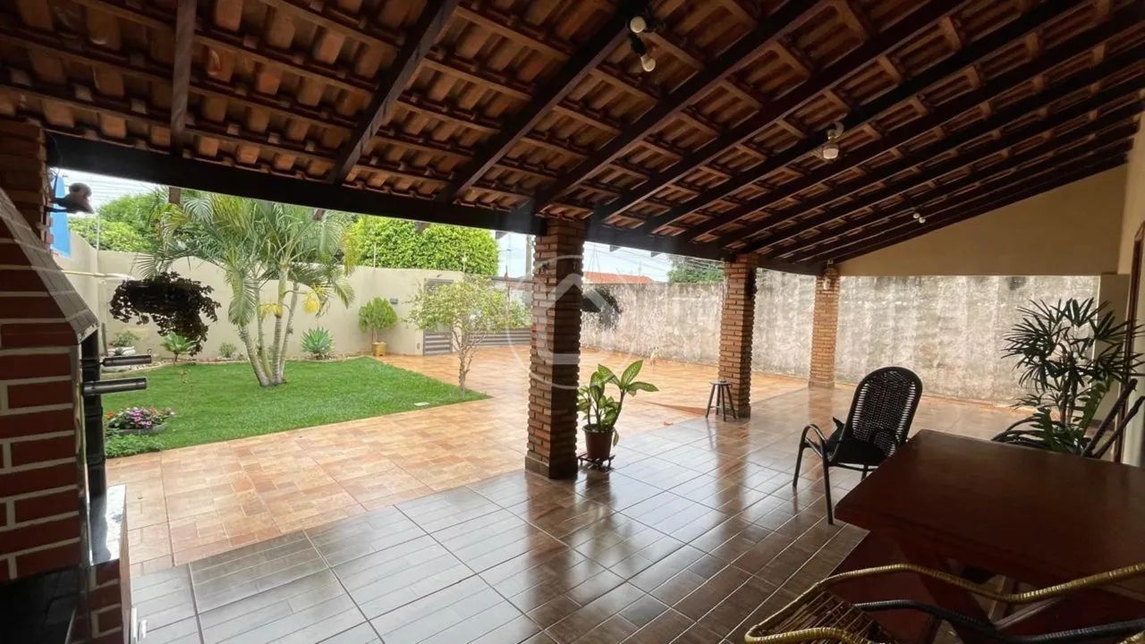 CASA 2 DORMITÓRIOS COM EDÍCULA - VILA IPIRANGA - Foto 4