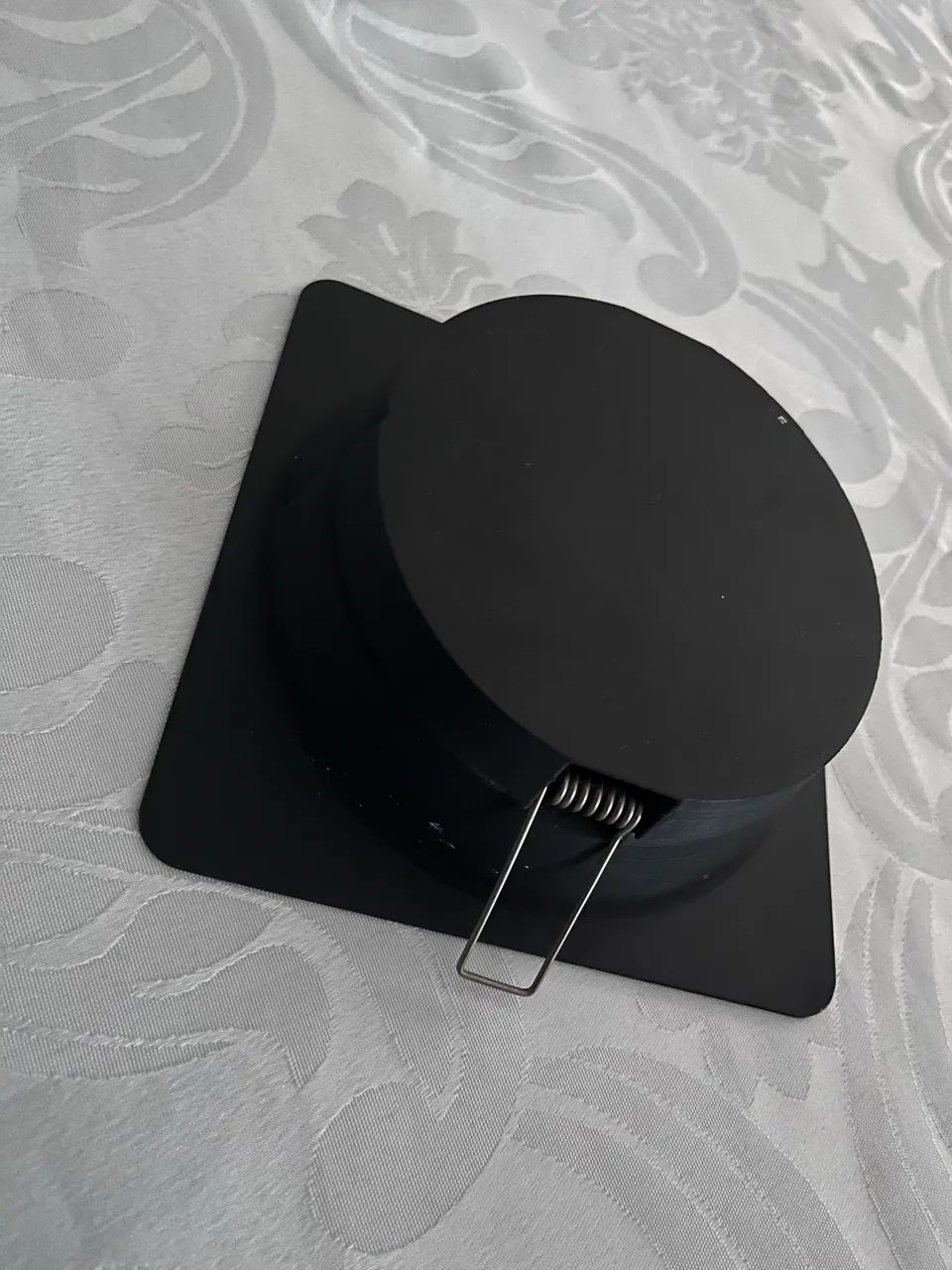 Suporte Teto Echo Dot 3 Quadrado - Preto - Foto 3