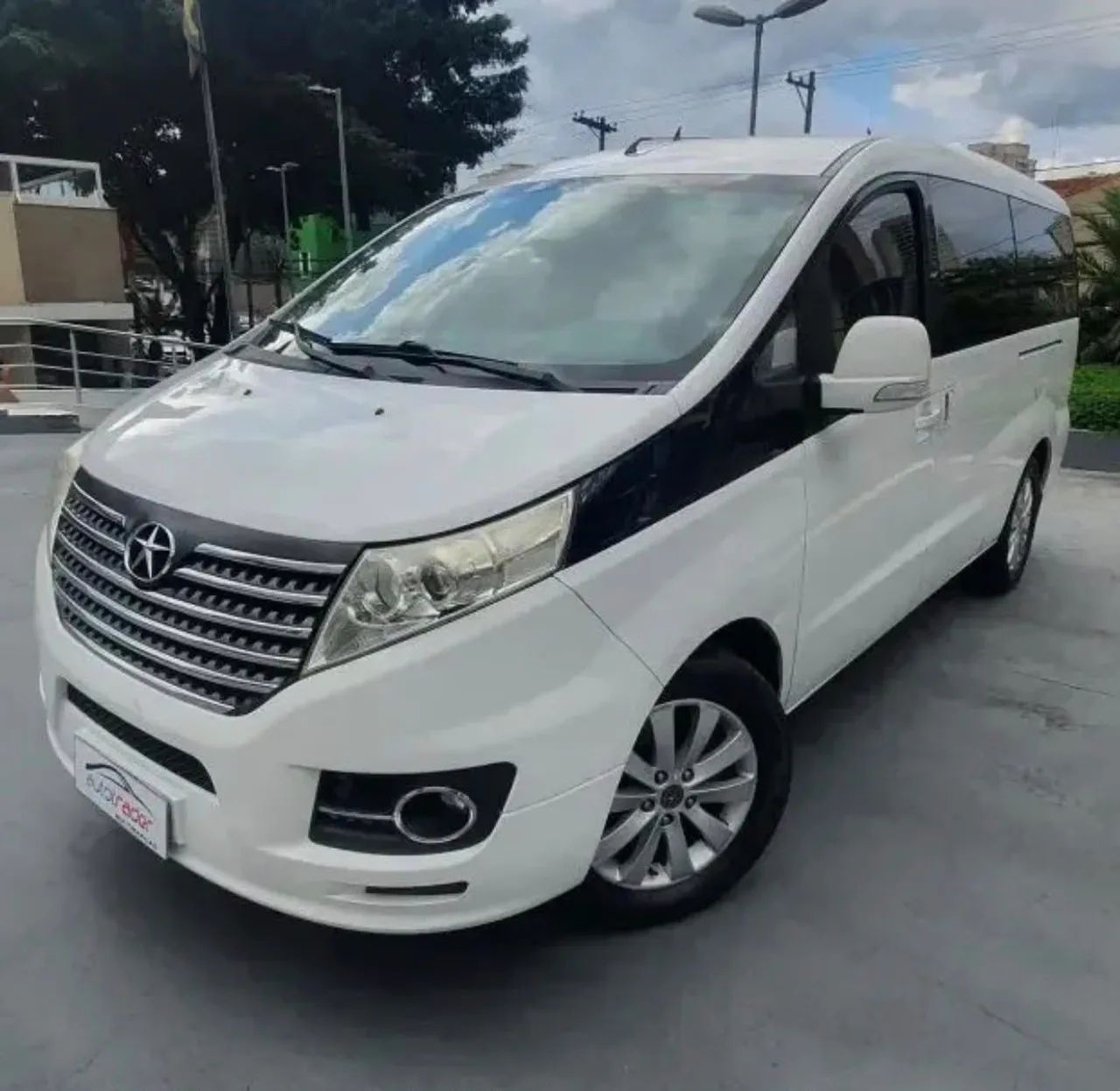 JAC T8 2.0 16V 5P Mec. 2014 - Foto 3