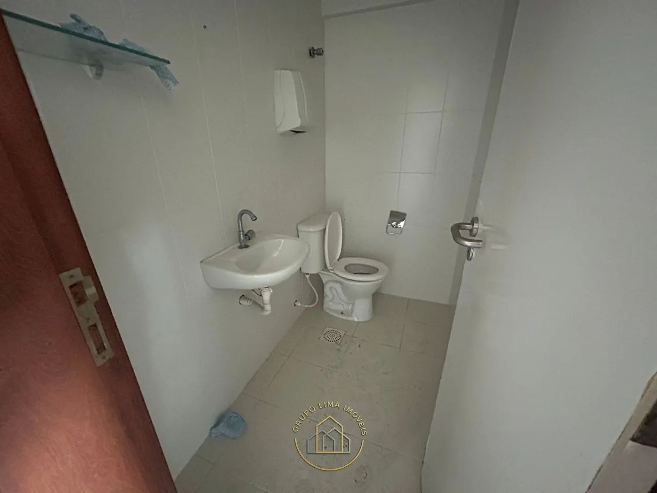 Sala Comercial para Locação nos Cavaleiros, Macaé/RJ - Foto 4