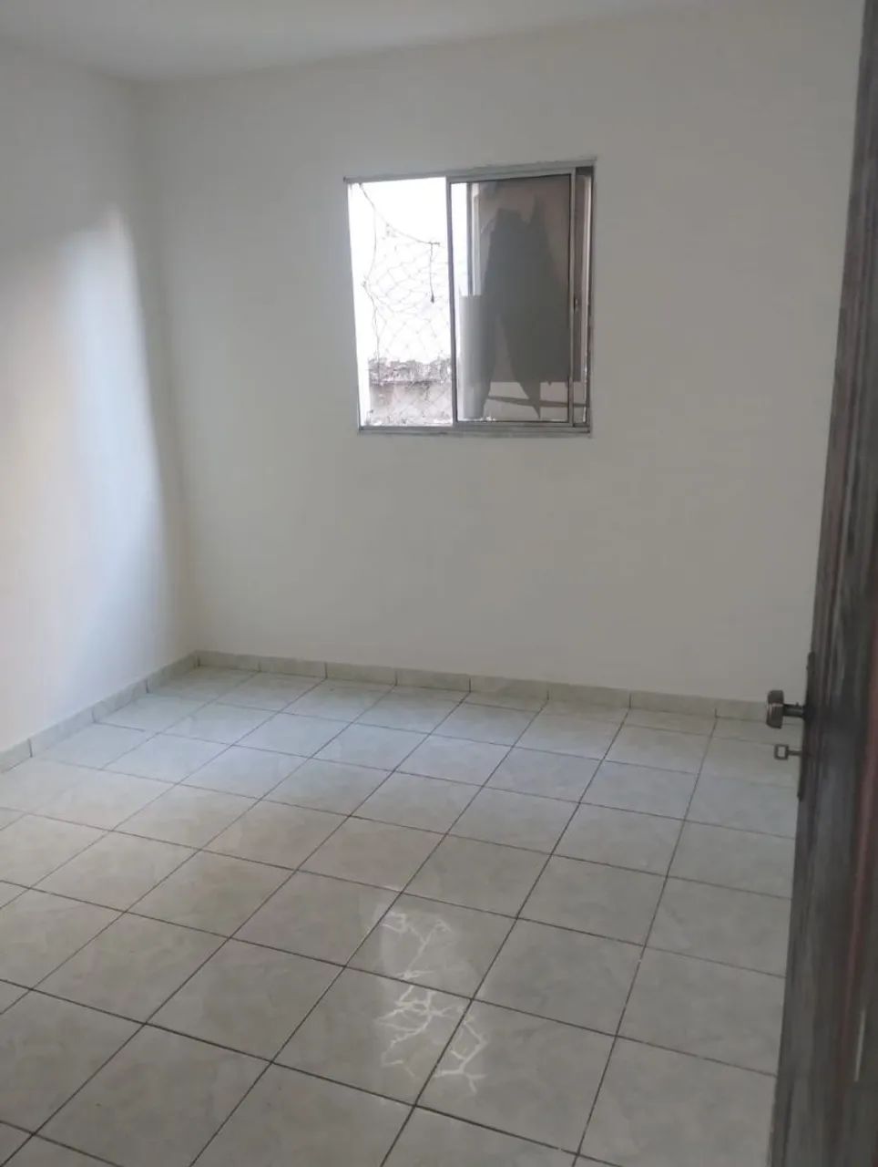 Aluga se uma kitnet em Amaralina  - Foto 4