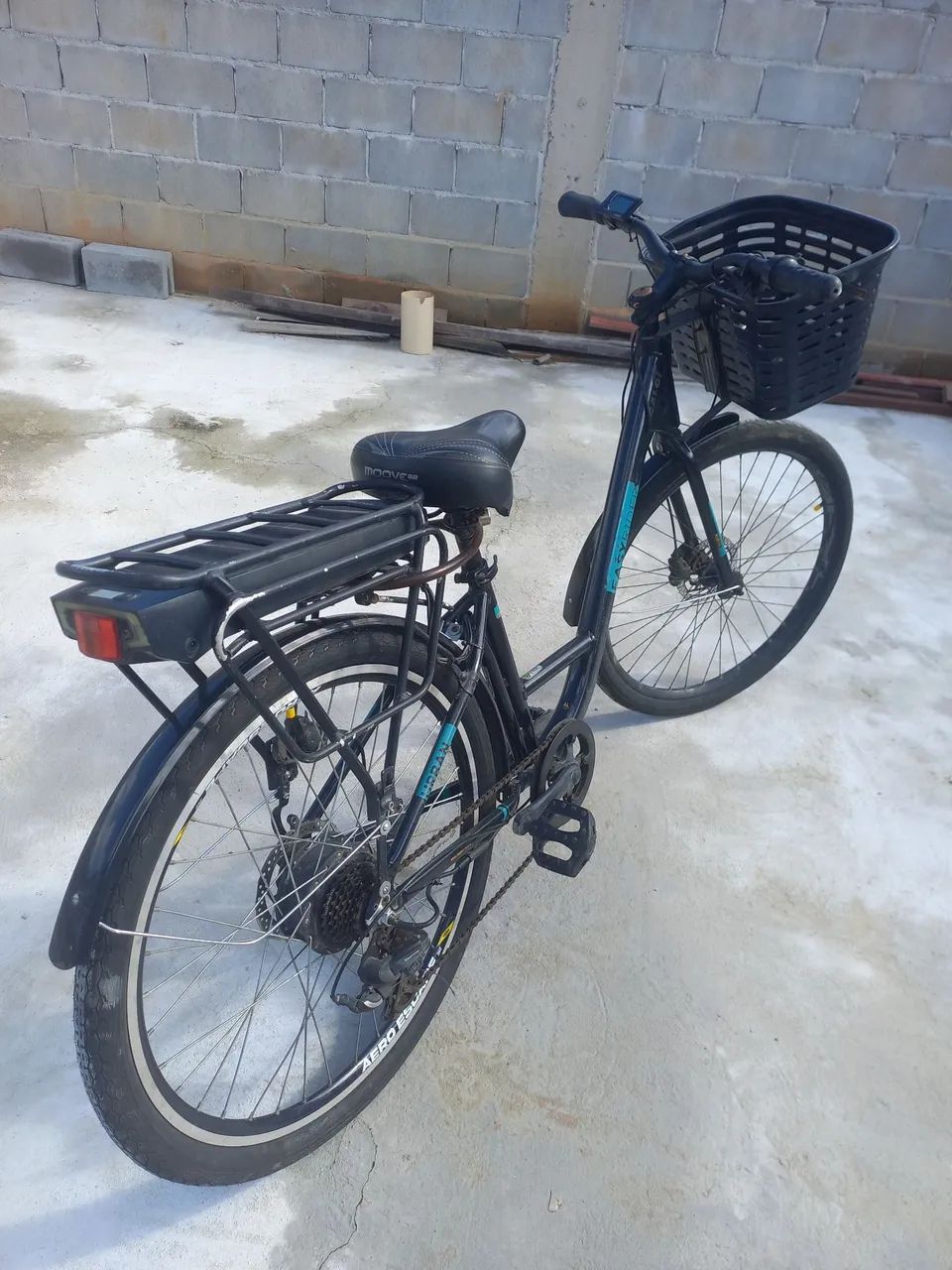 Bicicleta elétrica super conservada - Foto 2