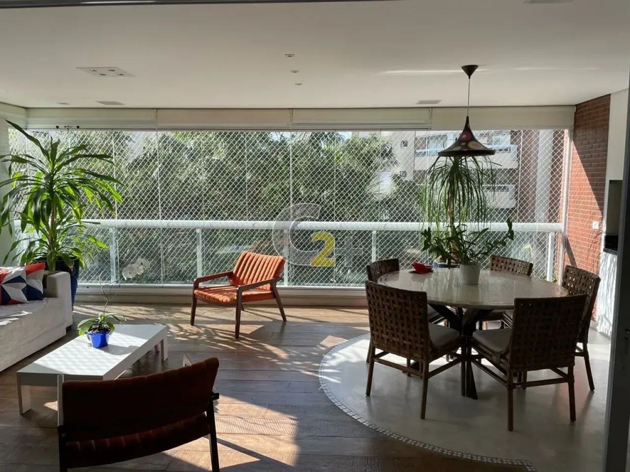 Apartamento a venda em Perdizes com varanda gourmet, 3 suítes e 5 vagas!