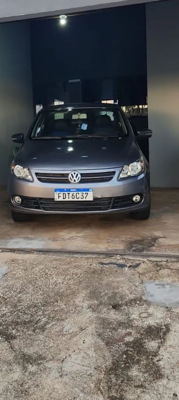 Volkswagen Voyage COMF/HIGHLI. 1.6 T.FLEX 8V 4P 2013