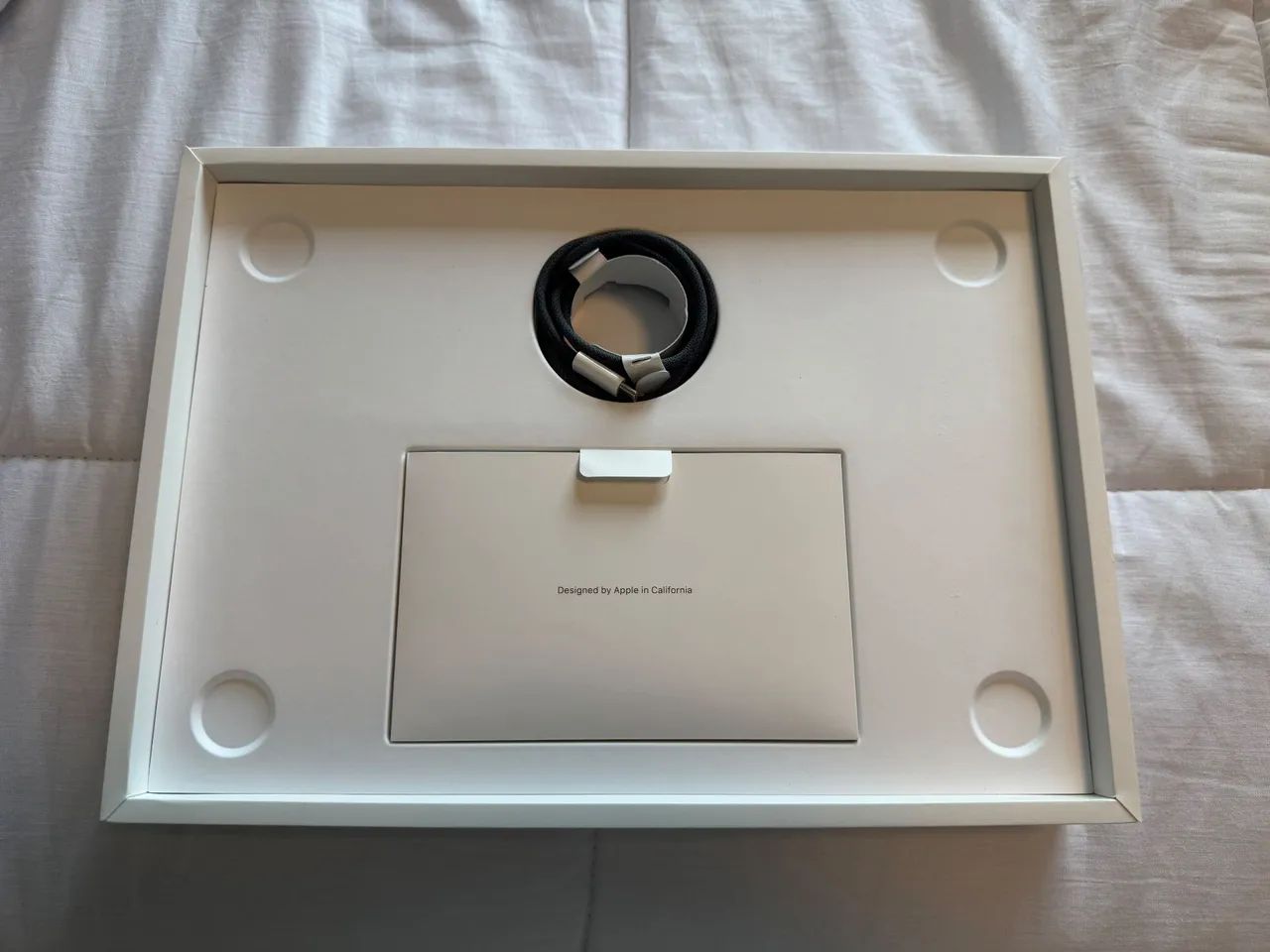 MacBook Air M2 2022 | 8GB RAM | Excelente Estado + Caixa e