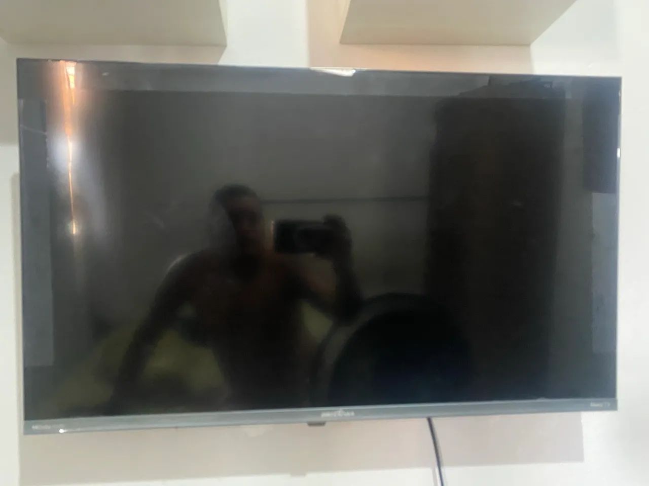 Vendo uma Tv 32 polegadas Britânia smart  - Foto 2