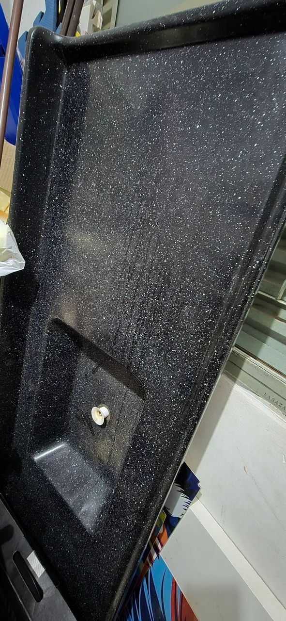 Pia de cozinha 1,60x0,55 m (apenas tampo de granito sintético)