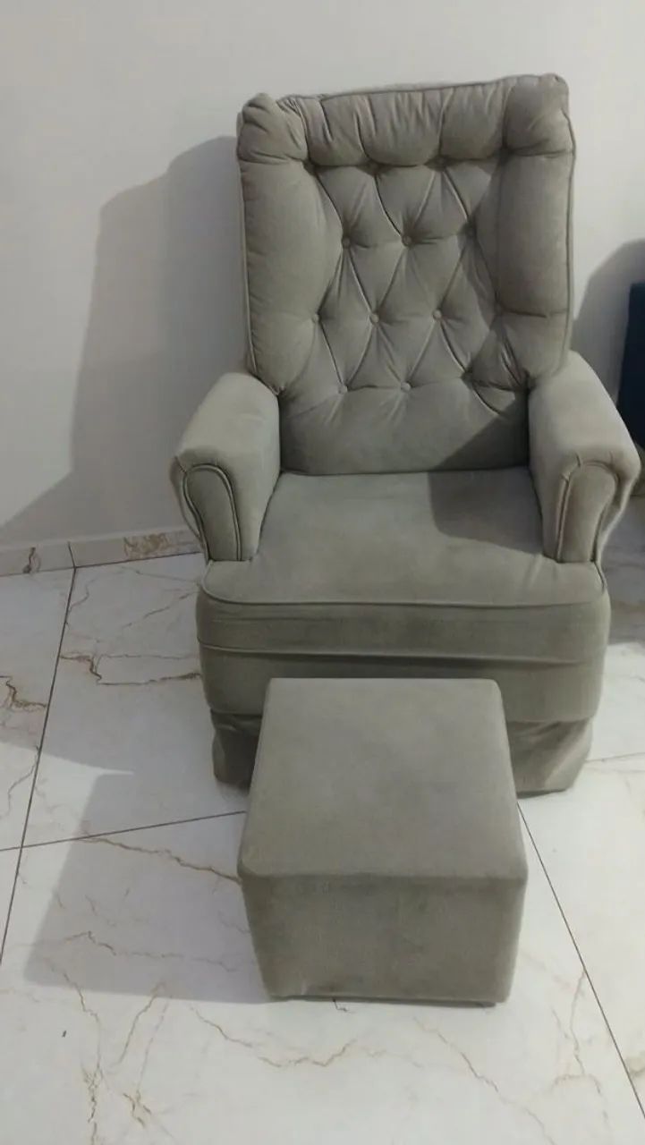 Poltrona de balanço em bom estado de conservação - Foto 2