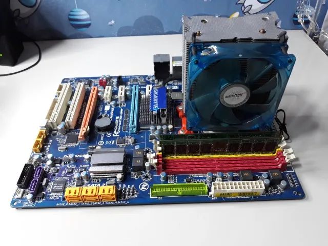 Placa-mãe Gigabyte GA-MA790X-UD4P  - Foto 2