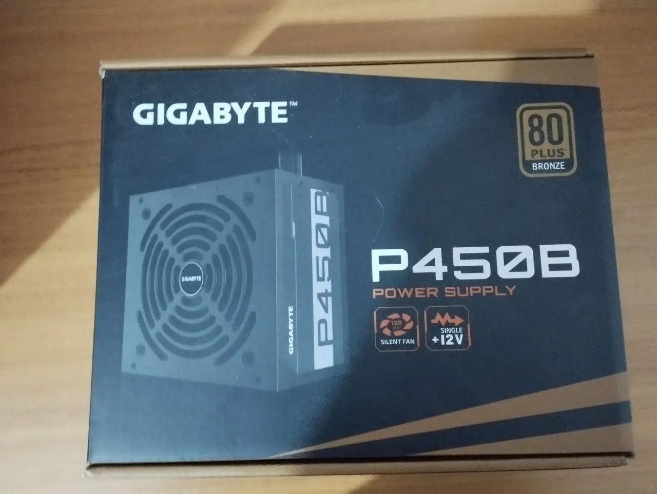 Fonte 450w 80 plus bronze gigabyte - Foto 3