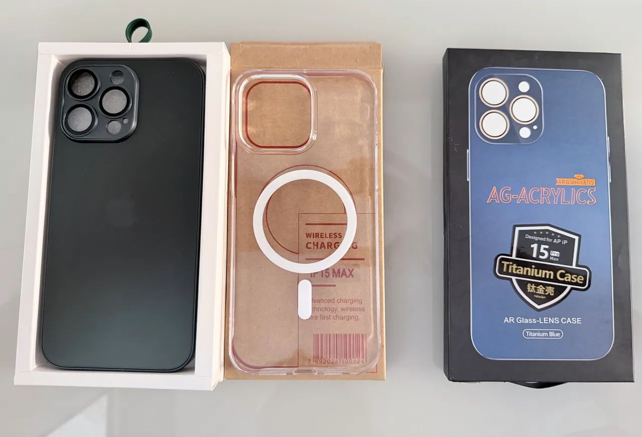 3 capinhas iPhone 15 pro Max 