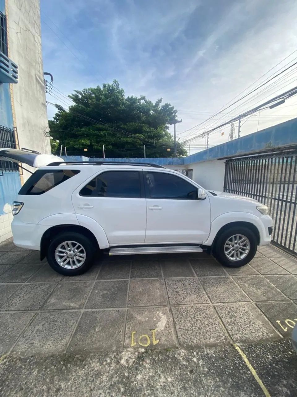 Toyota Hilux 2014