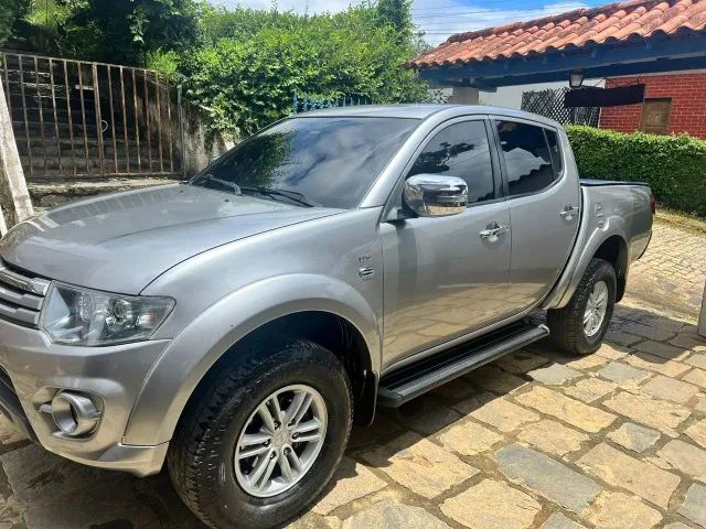 Mitsubishi L200 2016