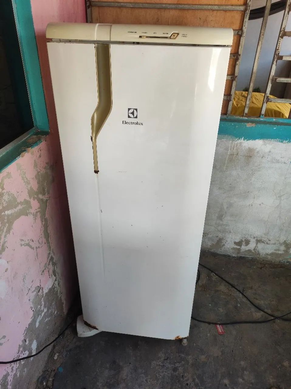 Geladeira 150,00 - Foto 3