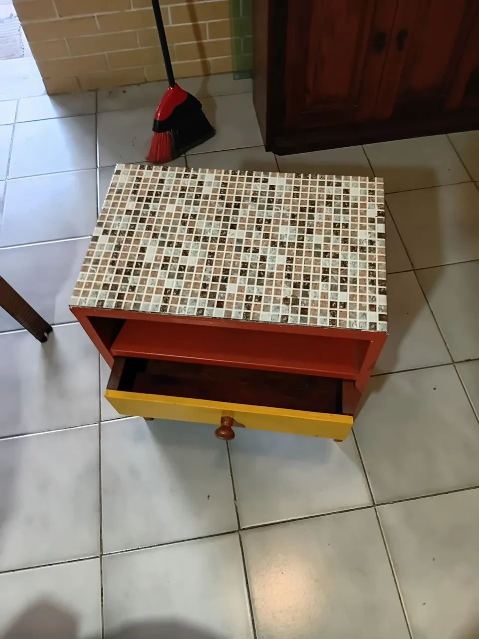 Mesinha de cabeceira  - Foto 4