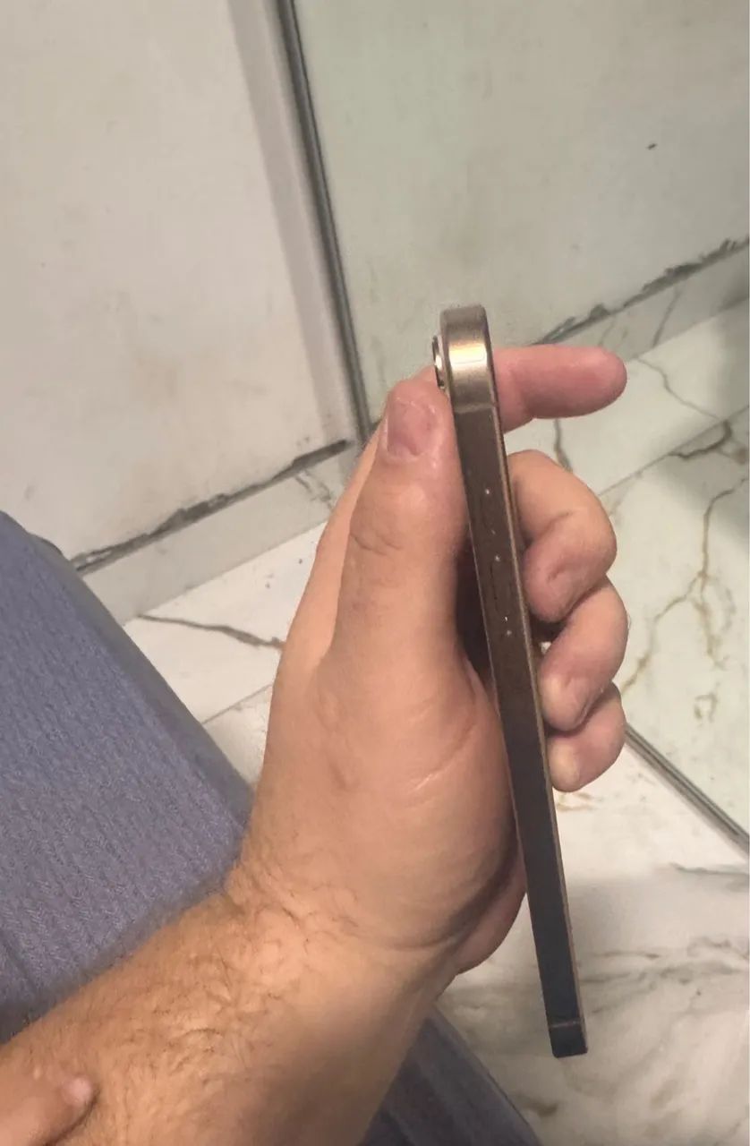 iPhone 16 pro Max 256 giga - Foto 3