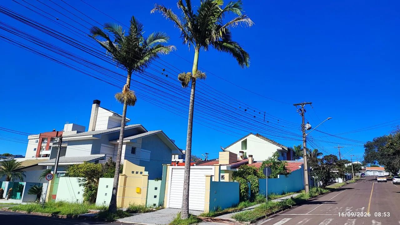 CASA MOBILIADA NO JARDIM PRIMAVERA COM SUÍTE + 1 QUARTO.  