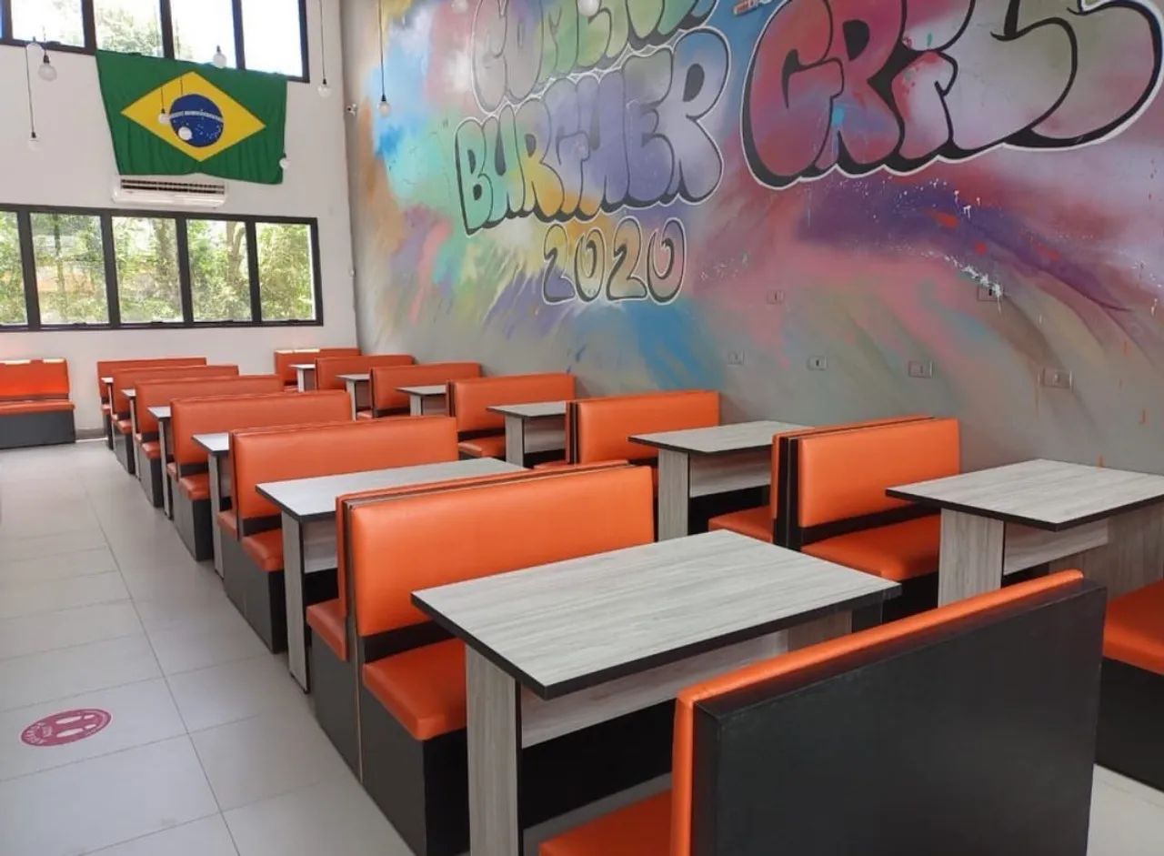 Conjunto 2 Sofás Booth + 1 Mesa DIRETO DA FÁBRICA 
