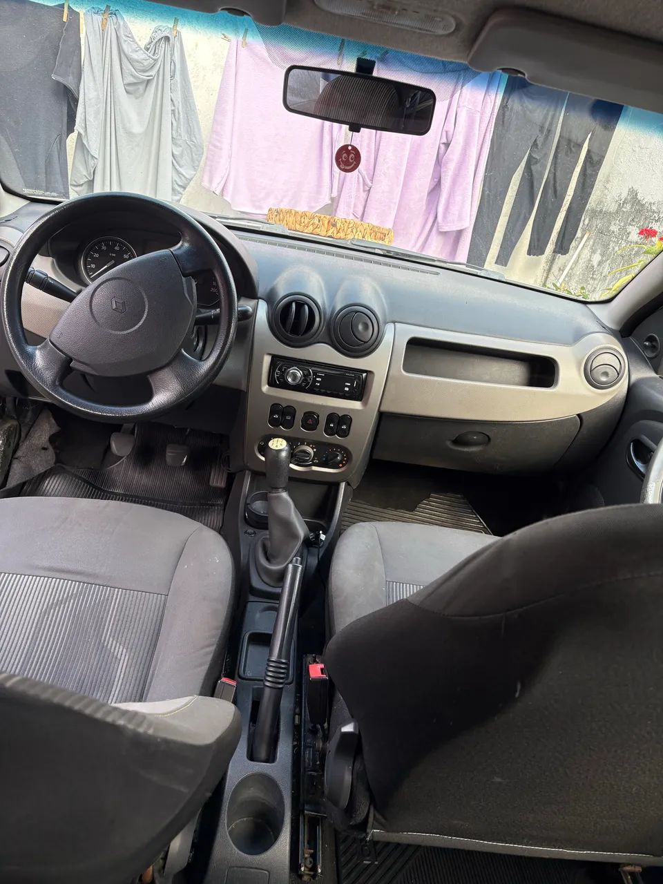 Renault Sandero Expression Hi-flex 1.6 8V 5P 2010 - Foto 2