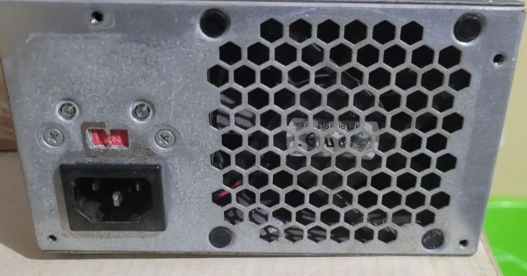Fonte PC ATX Delta DPS-280FB A 280 Watts - Foto 2