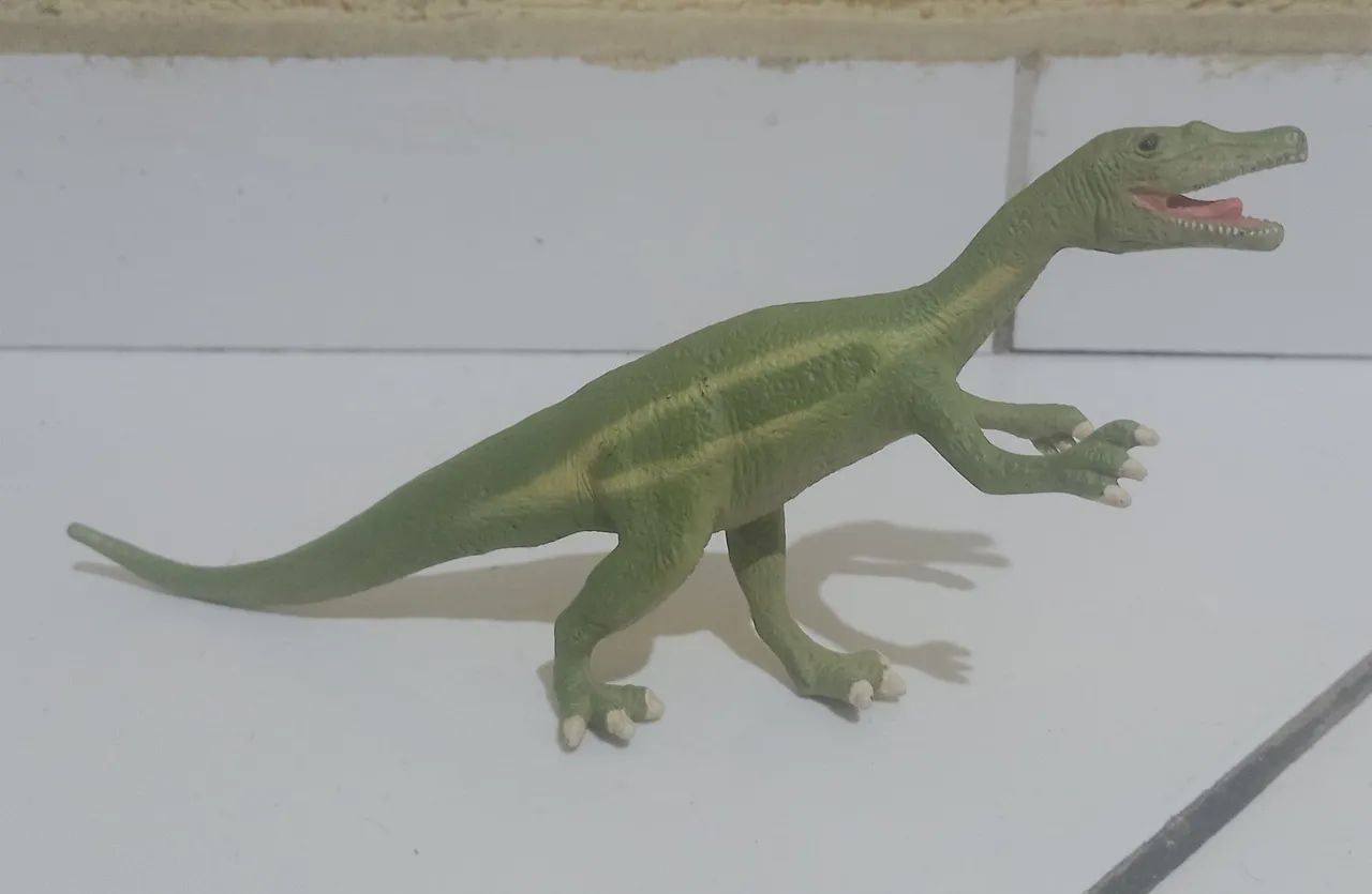 Barionix Descobrindo o Mundo dos Dinossauros Salvat