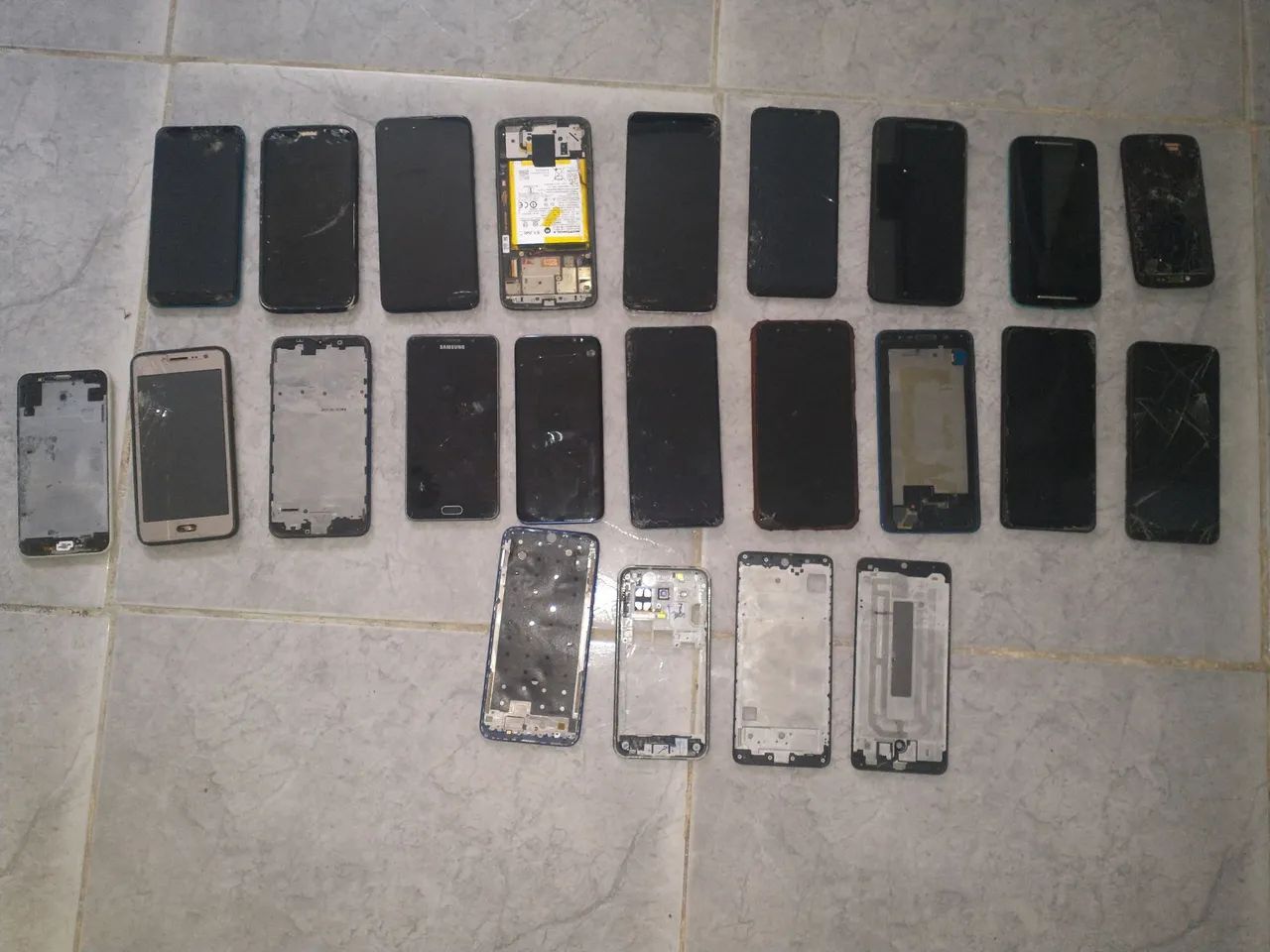 Lote de celular  - Foto 2