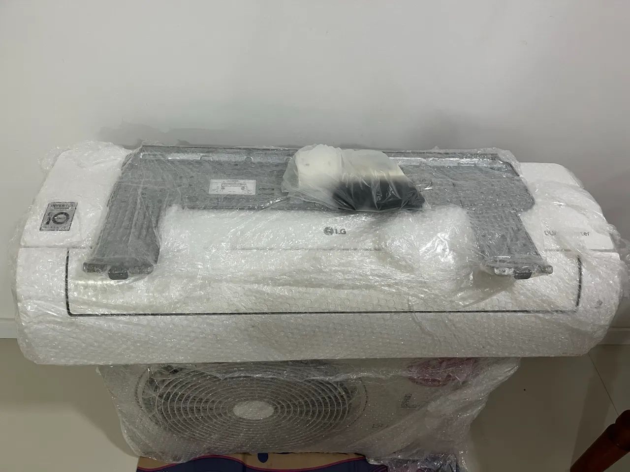 Vendo Ar Condicionado Split LG inverter USADO