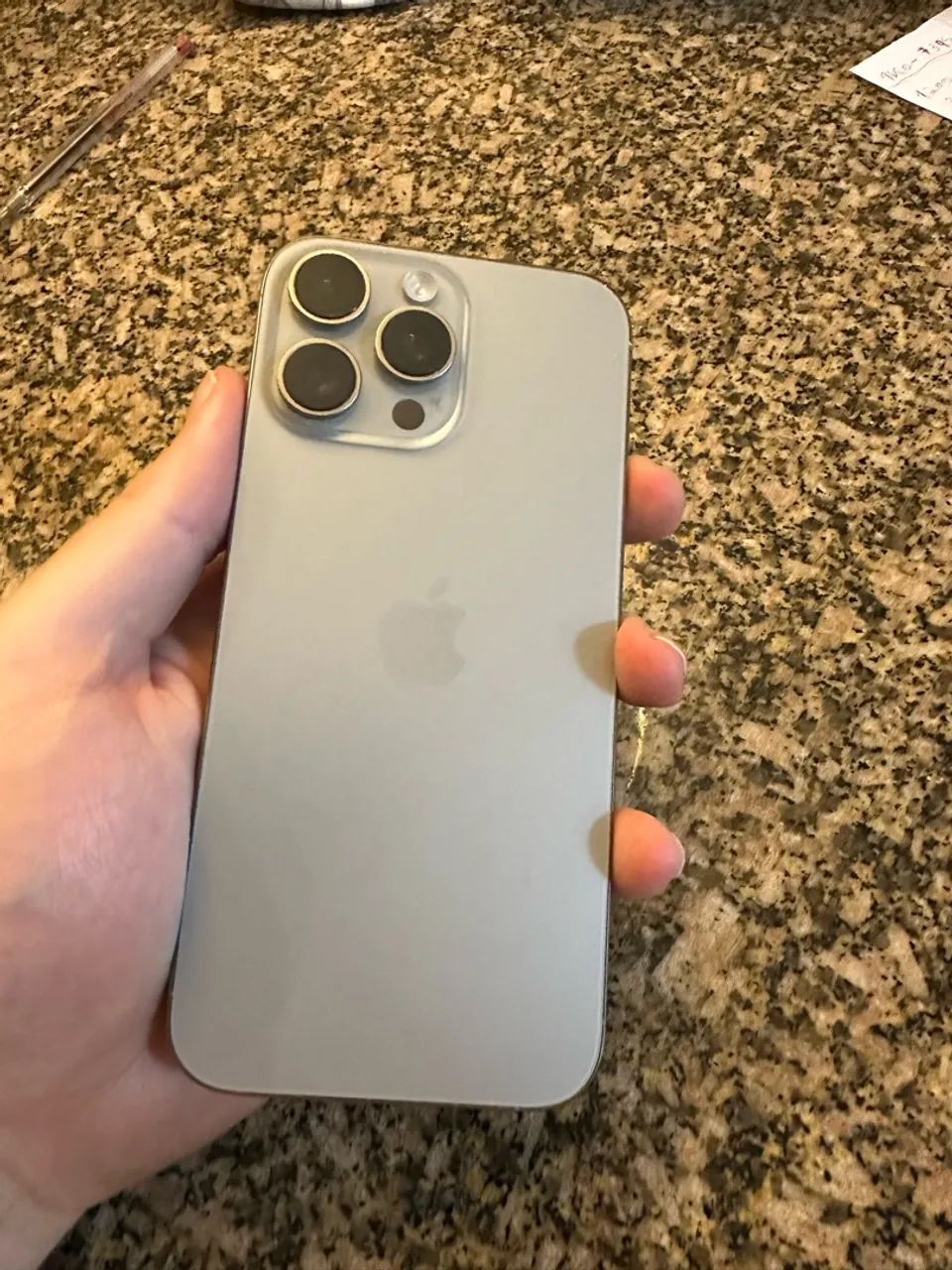 iPhone 16 PRO MAX 256gb.