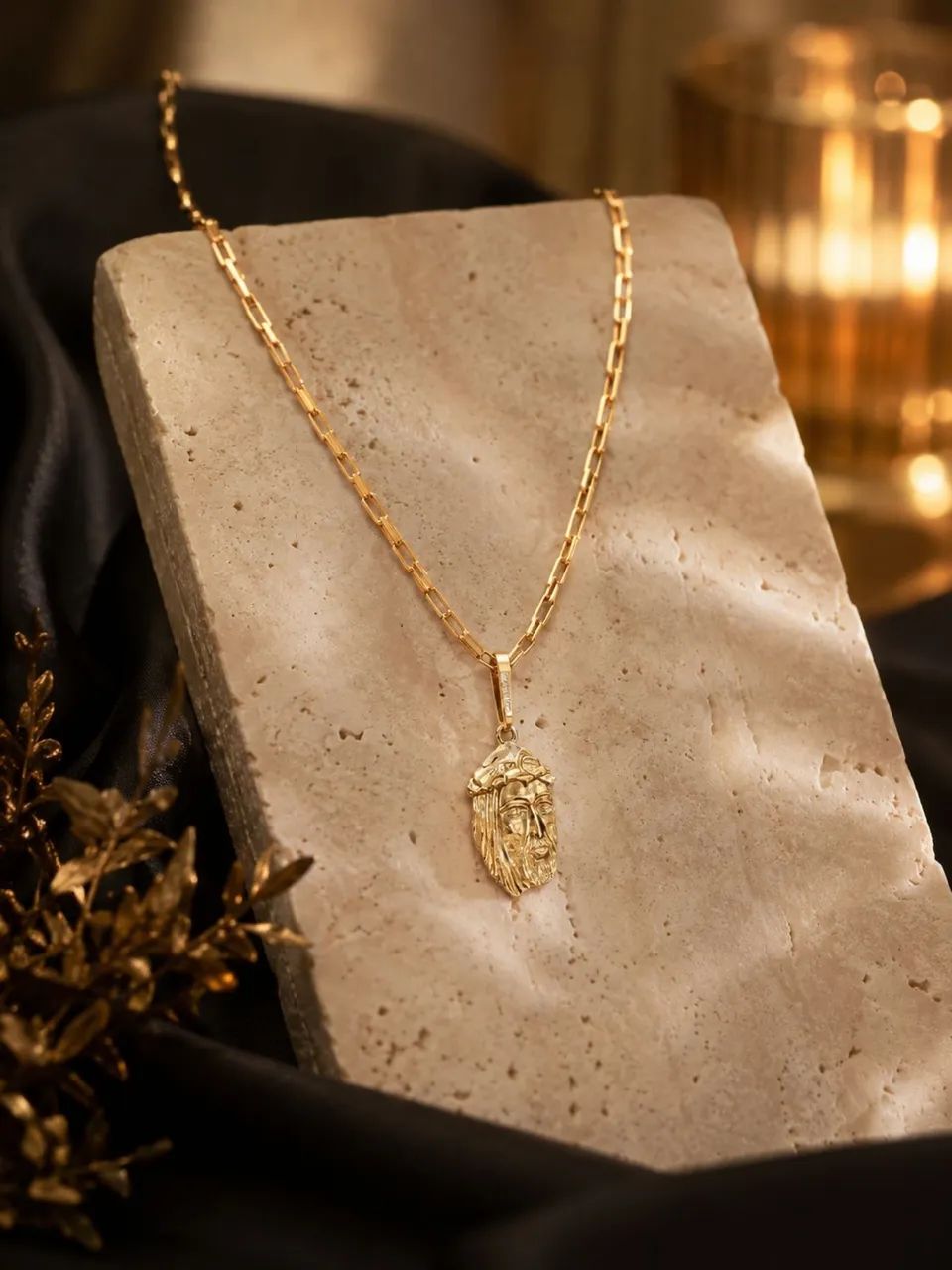 Conjunto Tijolinho e Face de Cristo em Ouro 18K 750