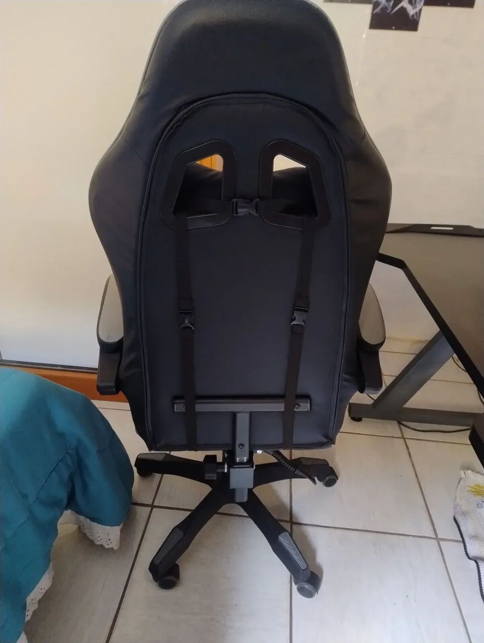 Vendo mesa e cadeira gamer  - Foto 3
