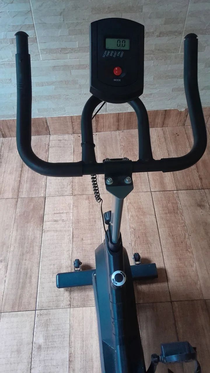 Bicicleta ergométrica - Foto 3