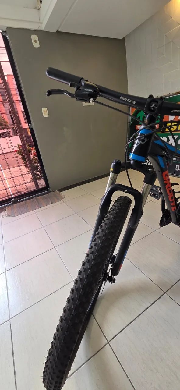 bike aro 28, 21 machas em perfeito estado - Foto 3