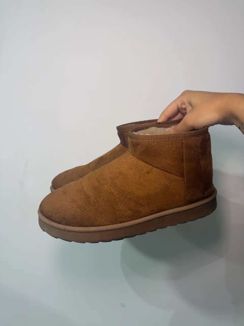 SAPATO INSPIRAÇÃO UGG DA PRIMARK