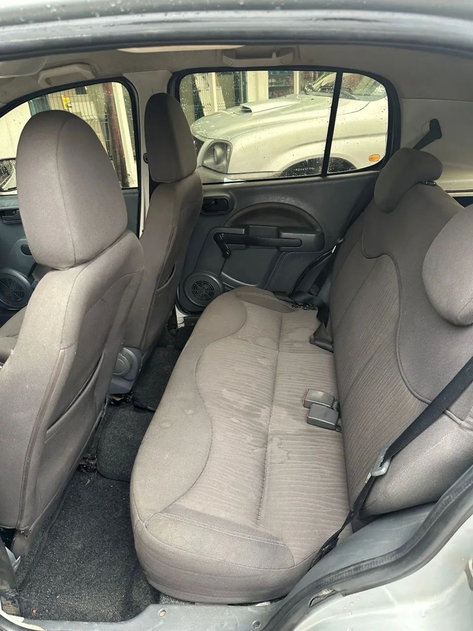 Fiat Uno WAY 1.4 EVO Fire Flex 8V 5P 2011 - Foto 4