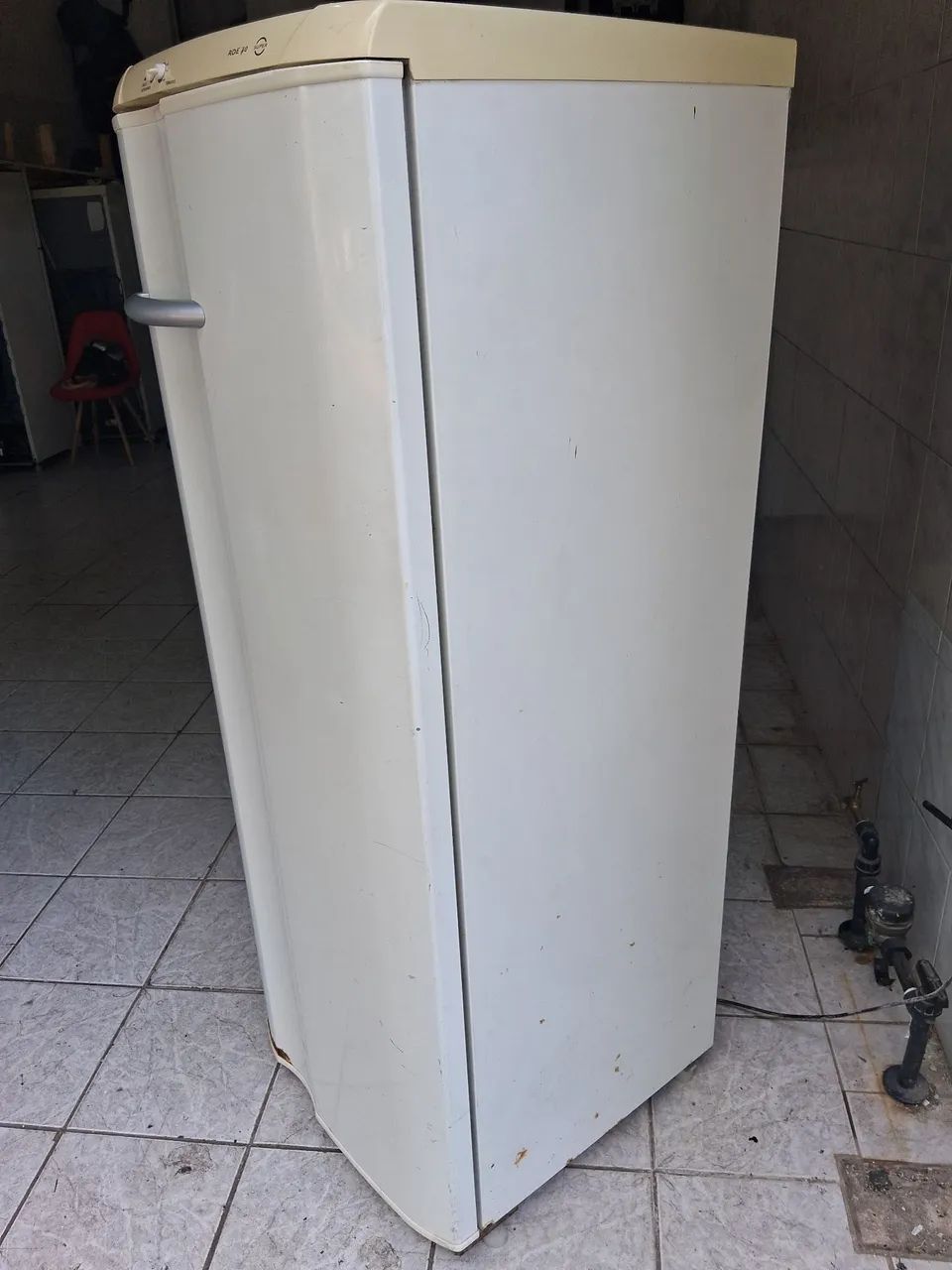 Geladeira Electrolux em uso funcionando perfeitamente  - Foto 3
