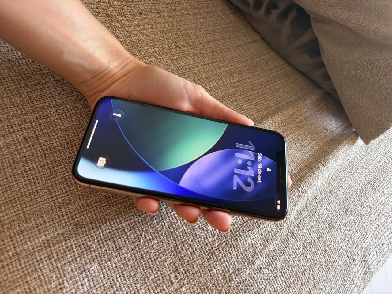 Iphone 11 pro dourado 64gb - Foto 2