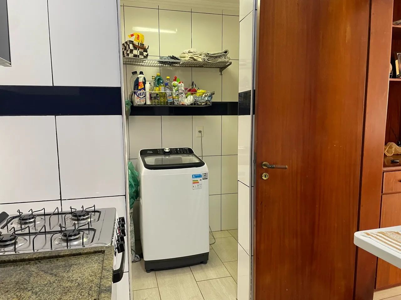 Suite para mulher em apartamento compartilhado