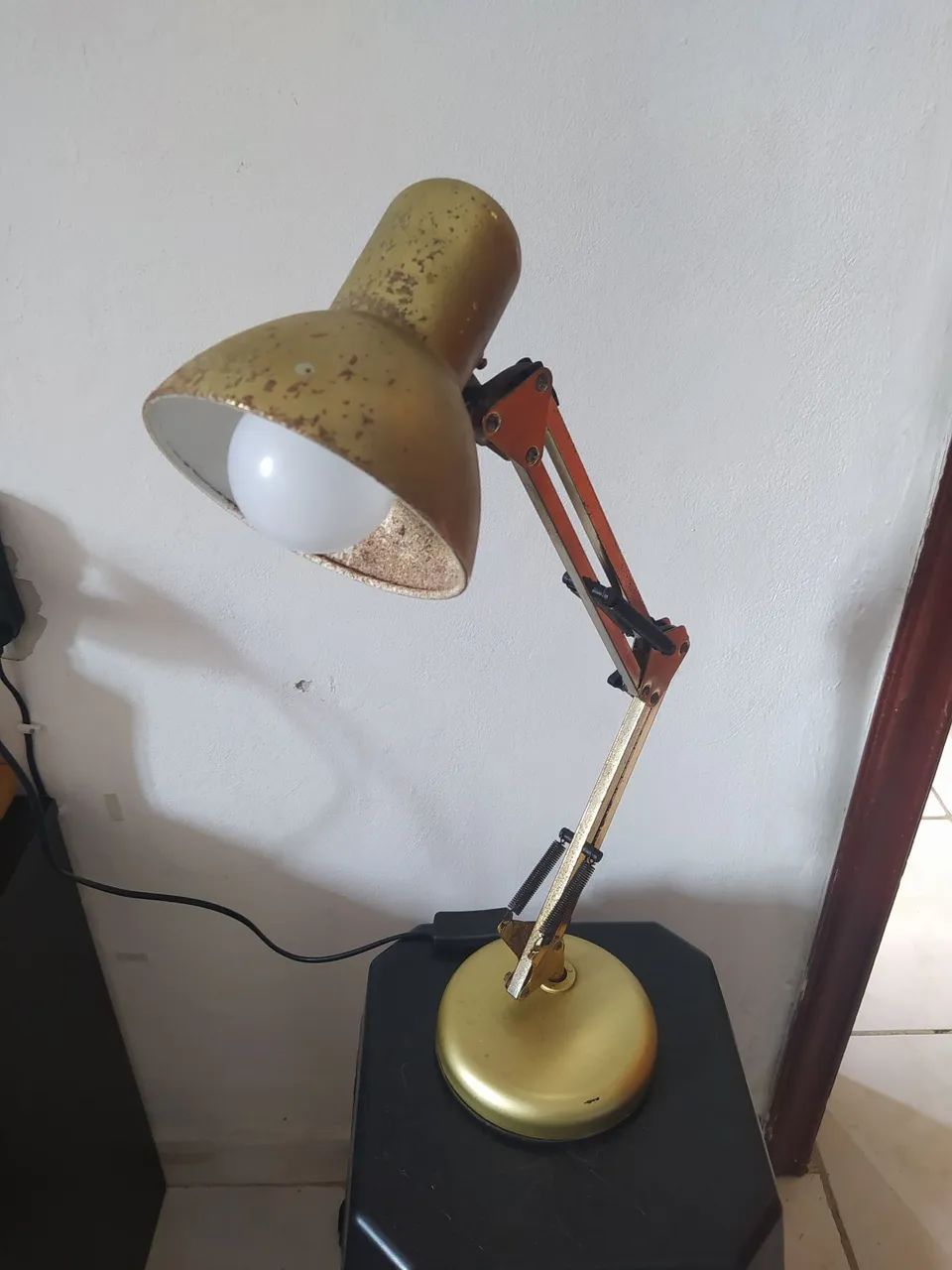 Abajur Luminária Pixar de mesa