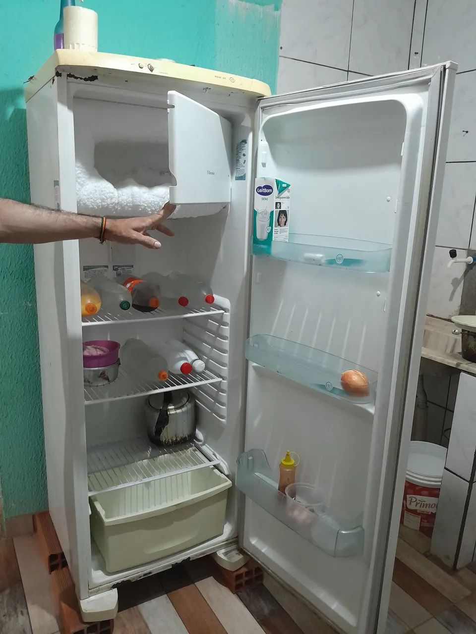 Vendo 6 objetos de casa. O valor de 1500, é o pacote, mas vendo de um tbm. * - Foto 3