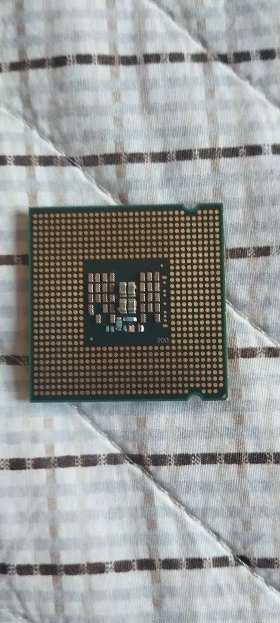 Processador Intel CoreQuad Q8200 775 - Foto 2
